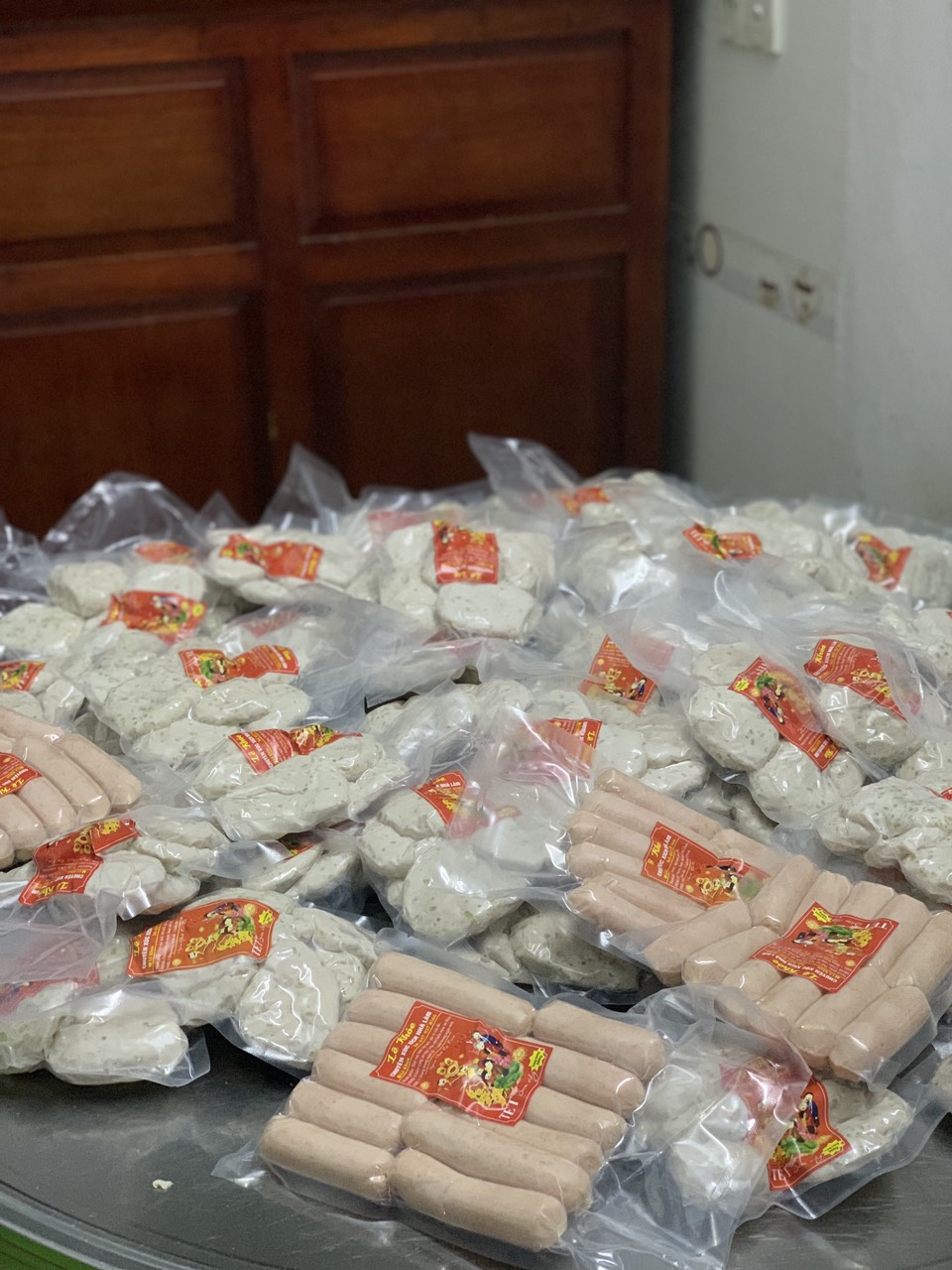 Lạp xưởng 1kg